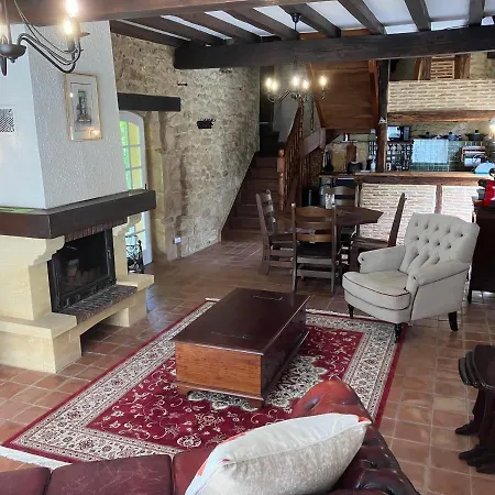 Le Petit Chateau - Adults Only *