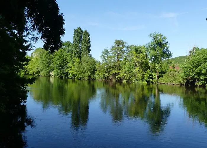 Le Petit Chateau - Adults Only לה בוג