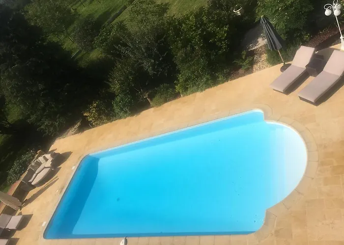 בית נופש Le Petit Chateau - Adults Only