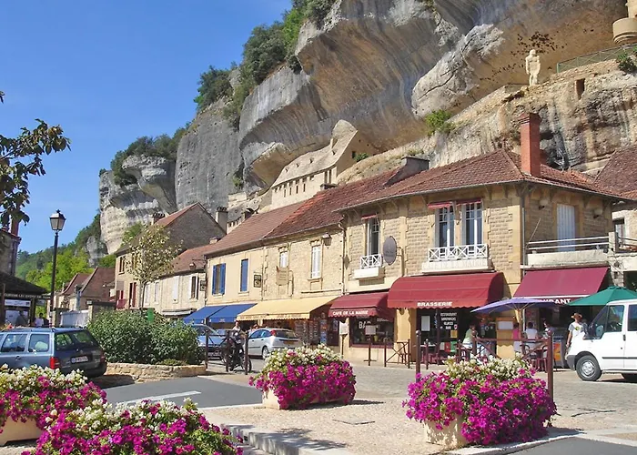 בית נופש Le Petit Chateau - Adults Only *