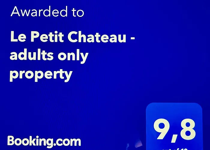 Le Petit Chateau - Adults Only בית נופש *