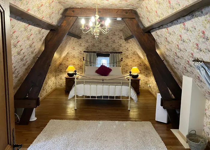 Le Petit Chateau - Adults Only בית נופש *